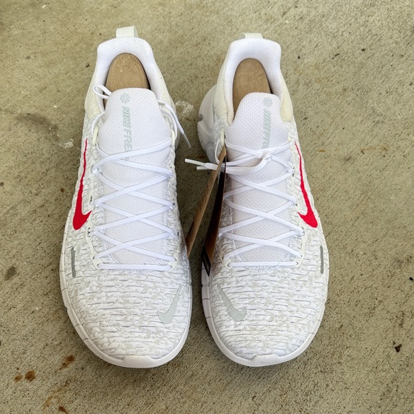 Nike Free 5.0 running shoes - Picture 1 of 6